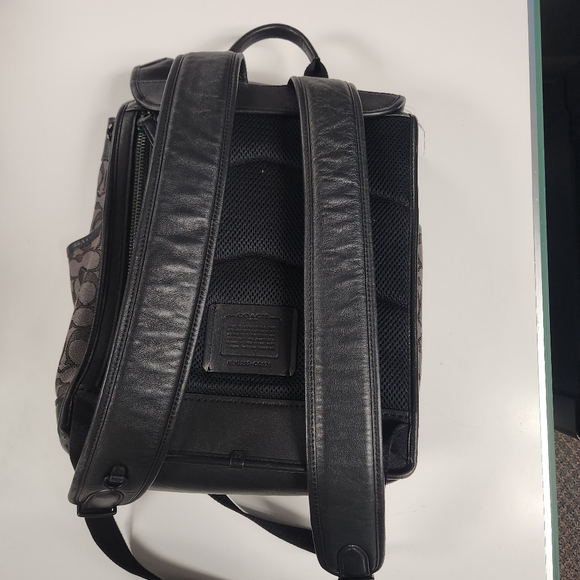 Coach backpack - Picture 2 of 5